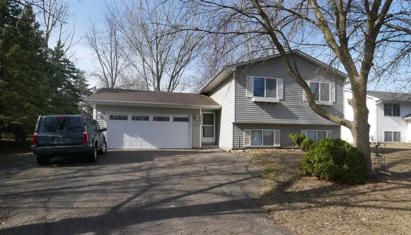 $306,000 | 2023 Meadow Street, Cologne, MN 55322