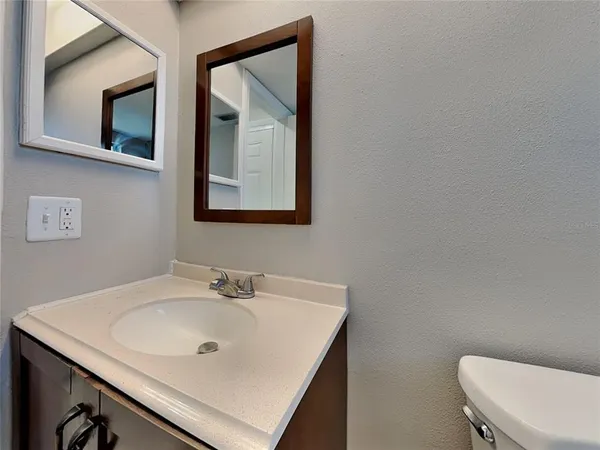 $1,919 | Undisclosed Address, Tarpon Springs, FL 34689