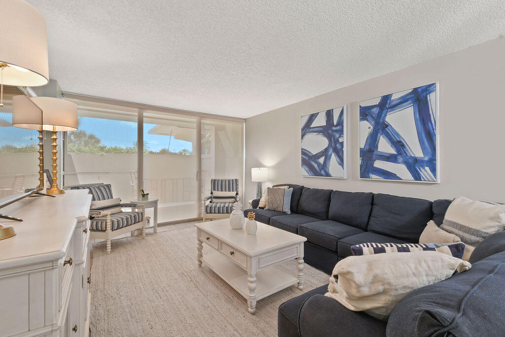 225 South Beach Road, Unit 103 Tequesta, FL 33469 - Photo 12 of 45 225SBeachRd#103_08