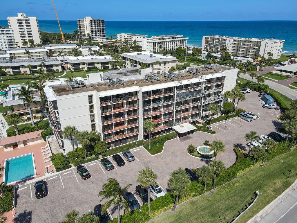 225 South Beach Road, Unit 103 Tequesta, FL 33469 - Photo 28 of 45 225SBeachRd#103Aerial(1)