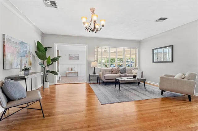 $550,000 | 300 22nd Avenue South, St. Petersburg, FL 33705