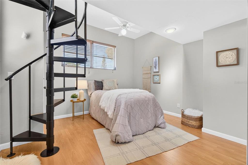 300 22nd Avenue South St. Petersburg, FL 33705 - Photo 26 of 82