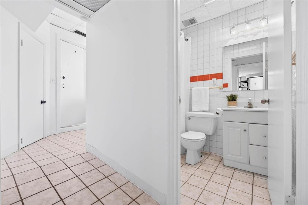 300 22nd Avenue South St. Petersburg, FL 33705 - Photo 27 of 82