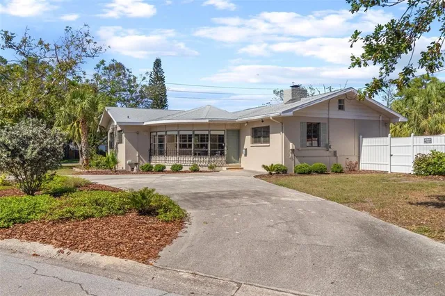 $550,000 | 300 22nd Avenue South, St. Petersburg, FL 33705