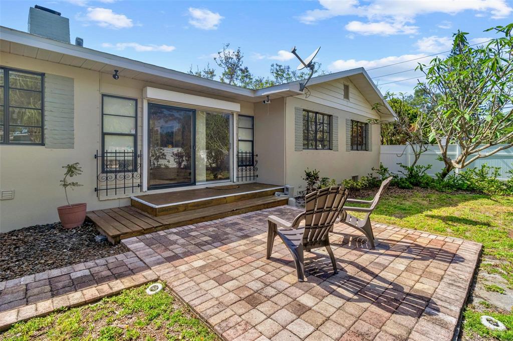 300 22nd Avenue South St. Petersburg, FL 33705 - Photo 58 of 82 a view of a house with backyard porch and sitting area