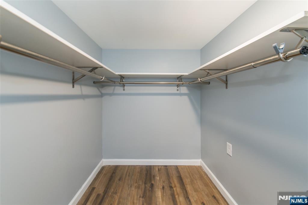14 Grove Terrace Montclair, NJ 07042 - Photo 32 of 37