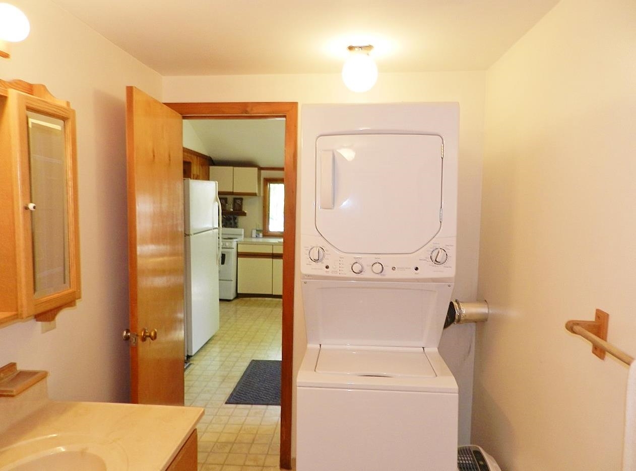 8769 South Dunns Farm Road Maple City, MI 49664 - Photo 17 of 28 1934992-4aae47ff-9179-49e1-9570-df7a6c2cbf8b.JPG