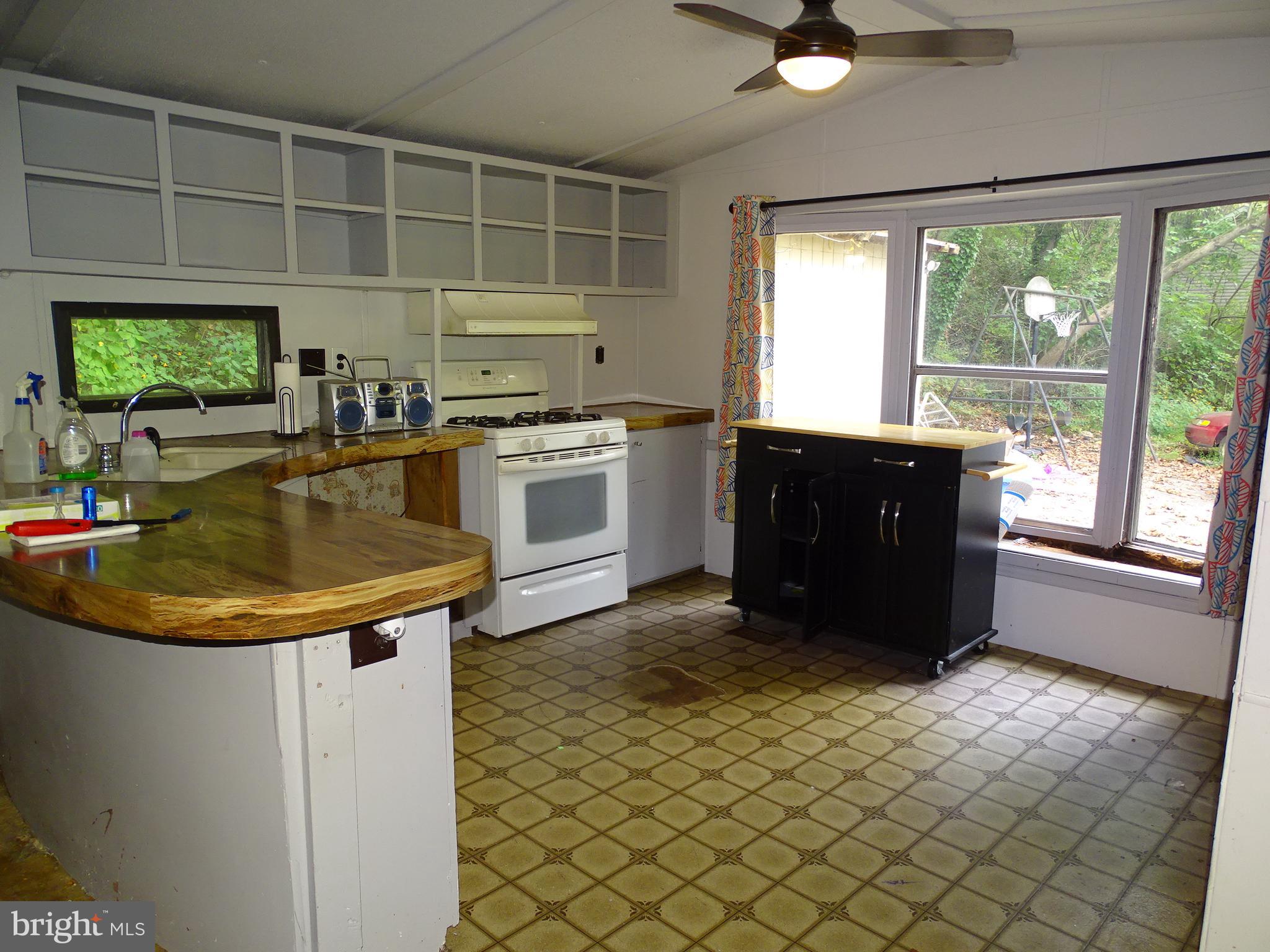 1351 Haines Ext Road York, PA 17402 - Photo 18 of 42 Gallery Image 18