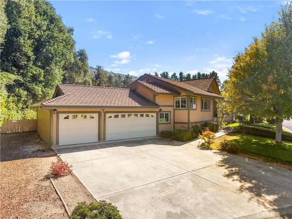 $479,000 | 8656 Paradise Valley Boulevard, Lucerne, CA 95458