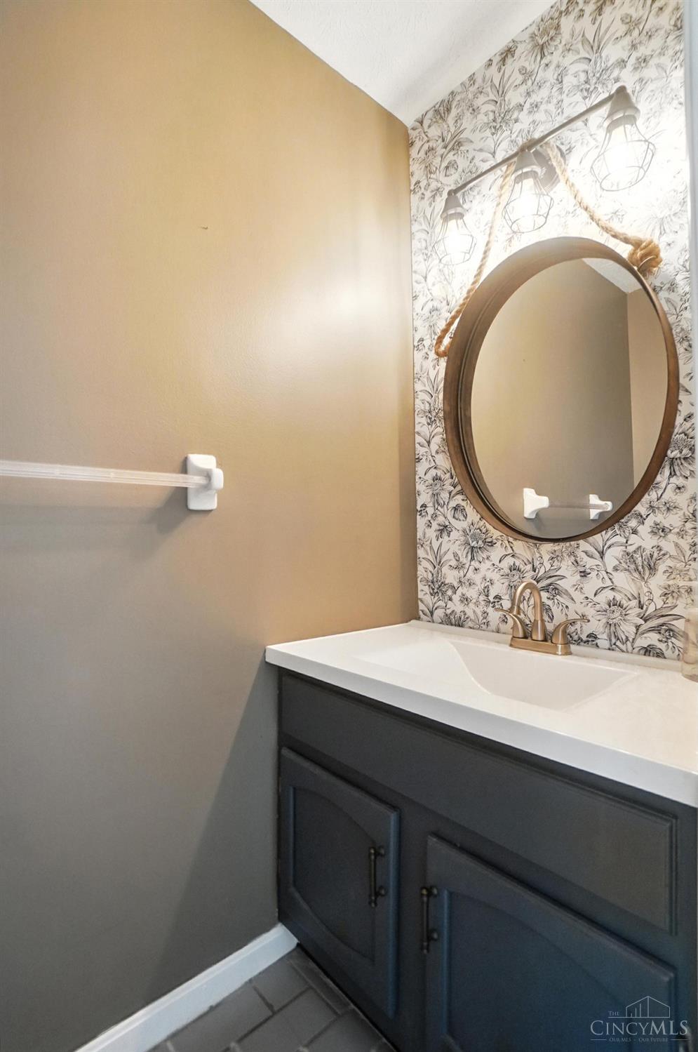 5819 Gaines Road Cincinnati, OH 45247 - Photo 29 of 69 Gallery Image 29