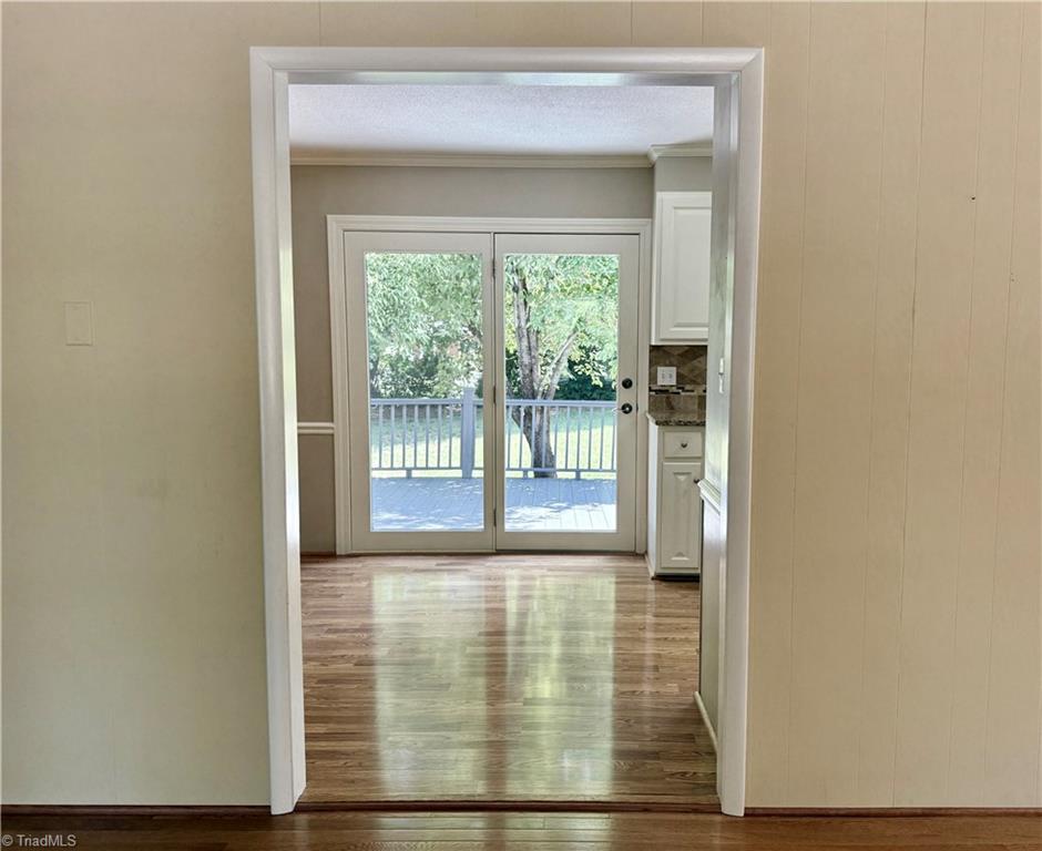 111 Ridgewood Drive Lexington, NC 27292 - Photo 10 of 32