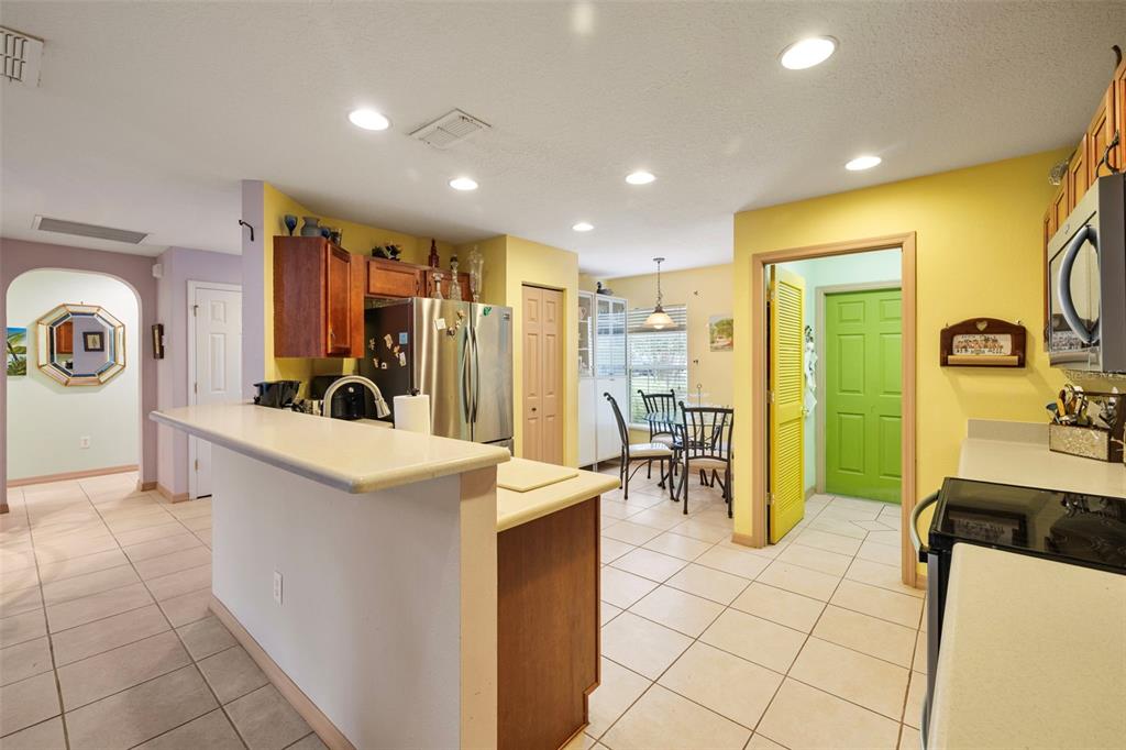 8351 Southwest 79th Circle Ocala, FL 34476 - Photo 11 of 27 Gallery Image 11