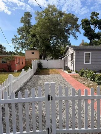 $1,500 | 1510 West Powhatan Avenue, Unit 2, Tampa, FL 33603