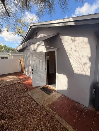 $1,500 | 1510 West Powhatan Avenue, Unit 2, Tampa, FL 33603