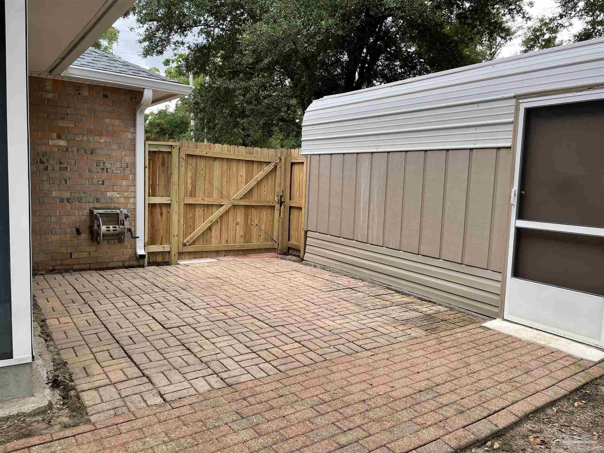 5697 Ridge Avenue Milton, FL 32583 - Photo 7 of 34 Gallery Image 7