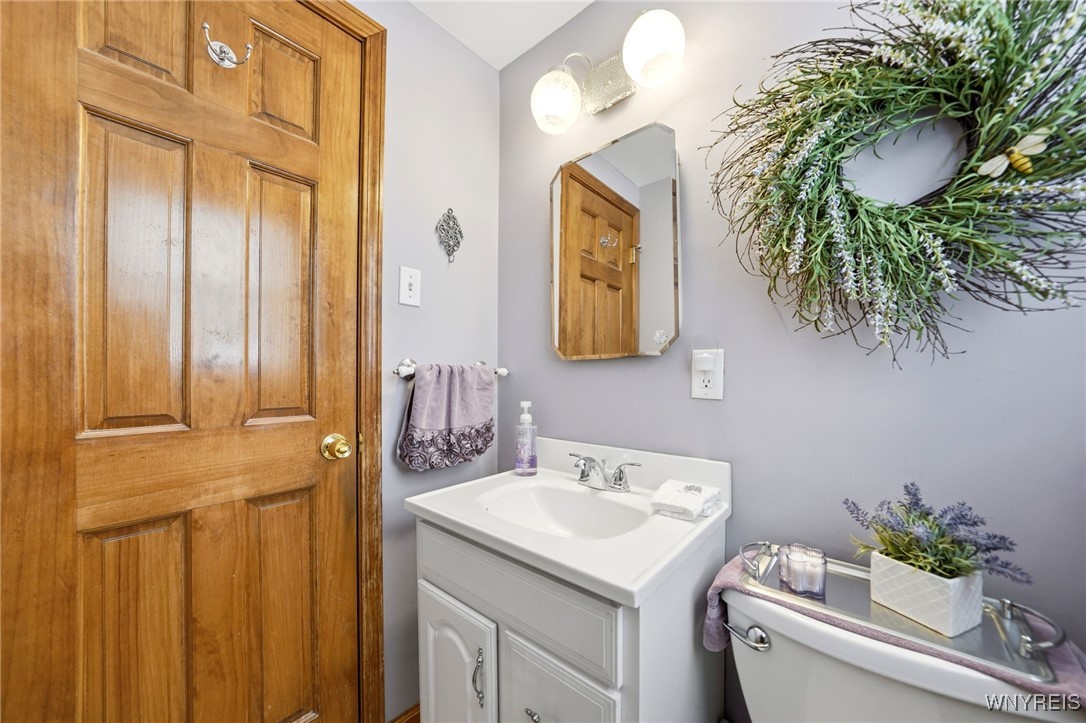 151 Calvert Boulevard Tonawanda, NY 14150 - Photo 14 of 35