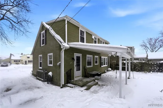 $299,900 | 151 Calvert Boulevard, Tonawanda, NY 14150