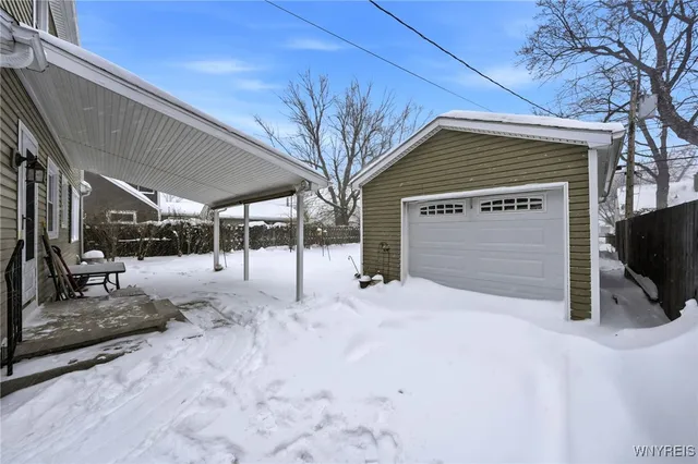 $299,900 | 151 Calvert Boulevard, Tonawanda, NY 14150