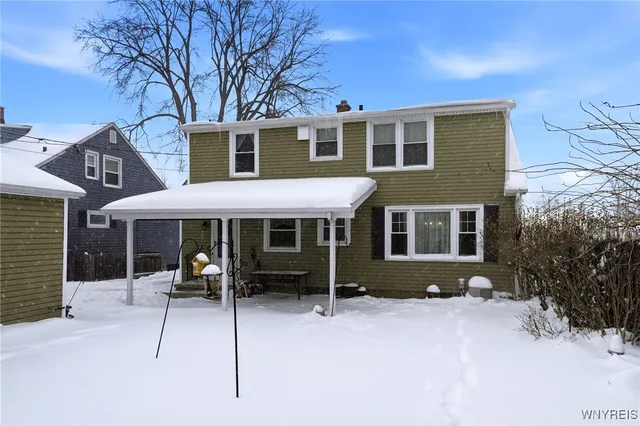 $299,900 | 151 Calvert Boulevard, Tonawanda, NY 14150
