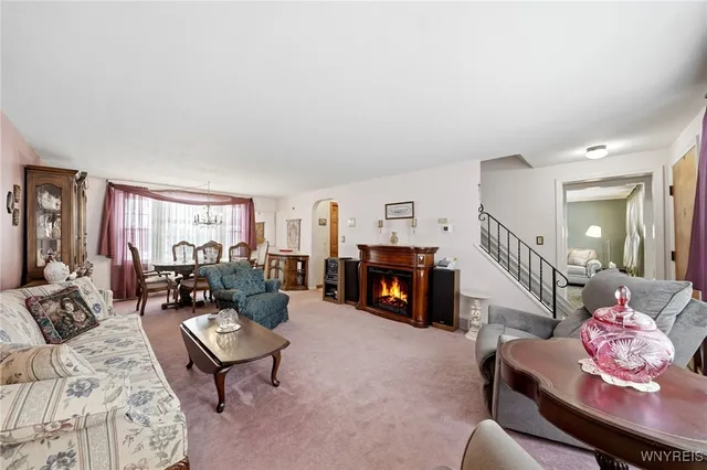 $299,900 | 151 Calvert Boulevard, Tonawanda, NY 14150