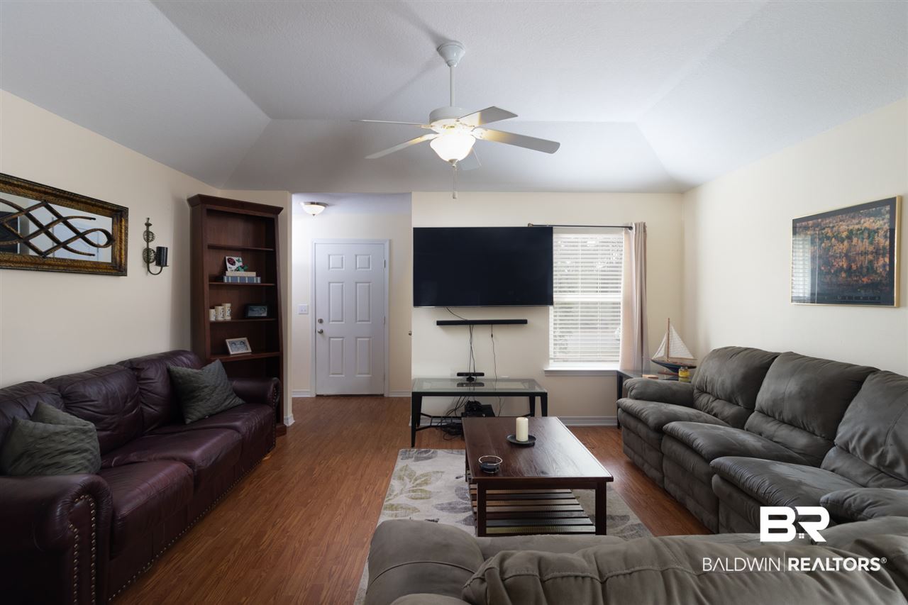 1509 Majesty Loop Foley, AL 36535 - Photo 3 of 12