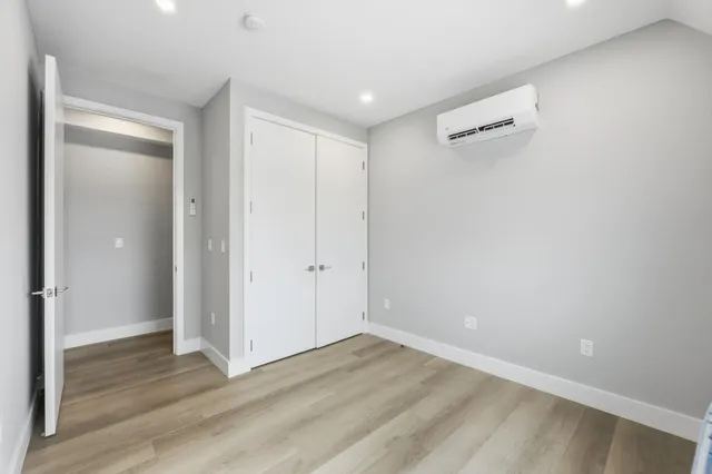 $795,000 | 77 Van Reypen Street, Unit 4, Jersey City, NJ 07306