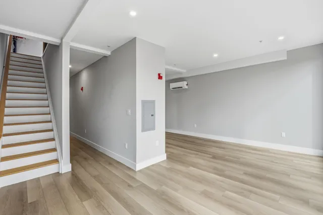 $795,000 | 77 Van Reypen Street, Unit 4, Jersey City, NJ 07306