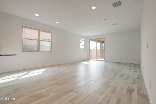 $2,299 | 16845 West Evergreen Road, Waddell, AZ 85355