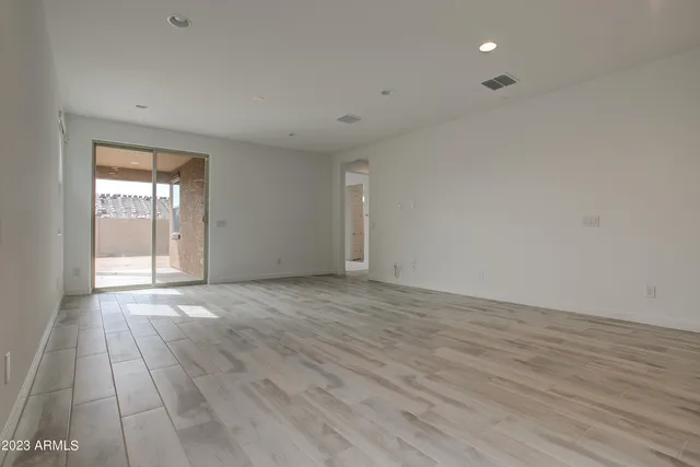 $2,299 | 16845 West Evergreen Road, Waddell, AZ 85355