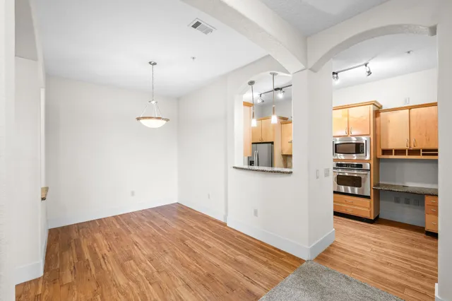 $2,500 | 2600 Hillsboro Pike, Unit 135, Nashville, TN 37212