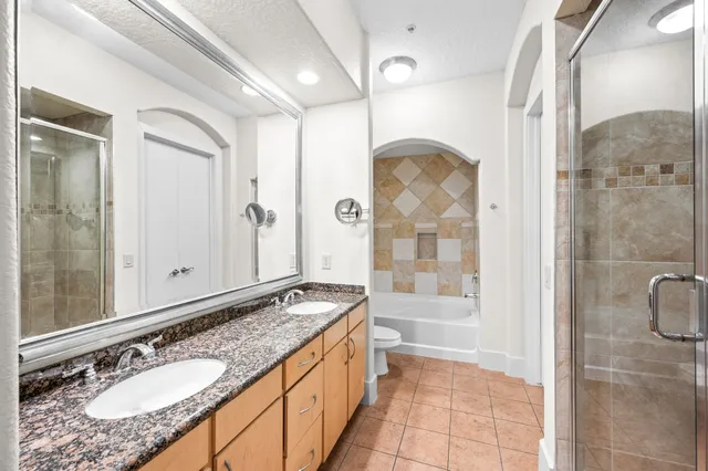 $2,500 | 2600 Hillsboro Pike, Unit 135, Nashville, TN 37212