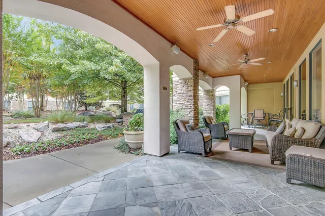 $2,500 | 2600 Hillsboro Pike, Unit 135, Nashville, TN 37212