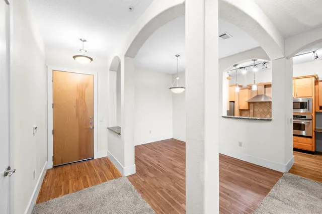 $2,500 | 2600 Hillsboro Pike, Unit 135, Nashville, TN 37212