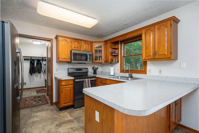 $335,000 | 3980 Applegrove Lane, Lansing, MI 48911