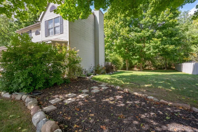 $335,000 | 3980 Applegrove Lane, Lansing, MI 48911