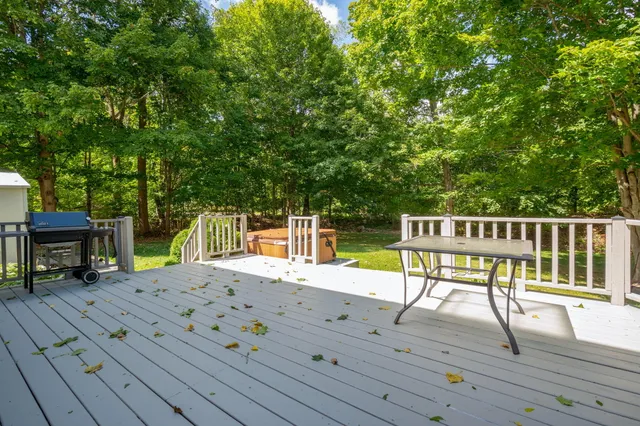 $335,000 | 3980 Applegrove Lane, Lansing, MI 48911