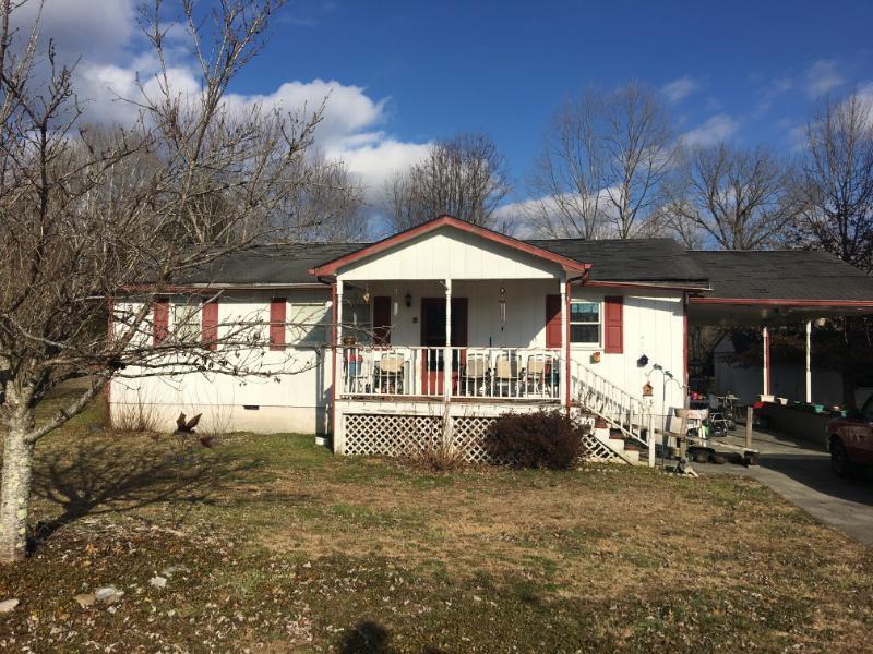 1780 Back Valley Road La Follette, TN 37766 - Photo 1 of 7 1780 Back Valley Rd