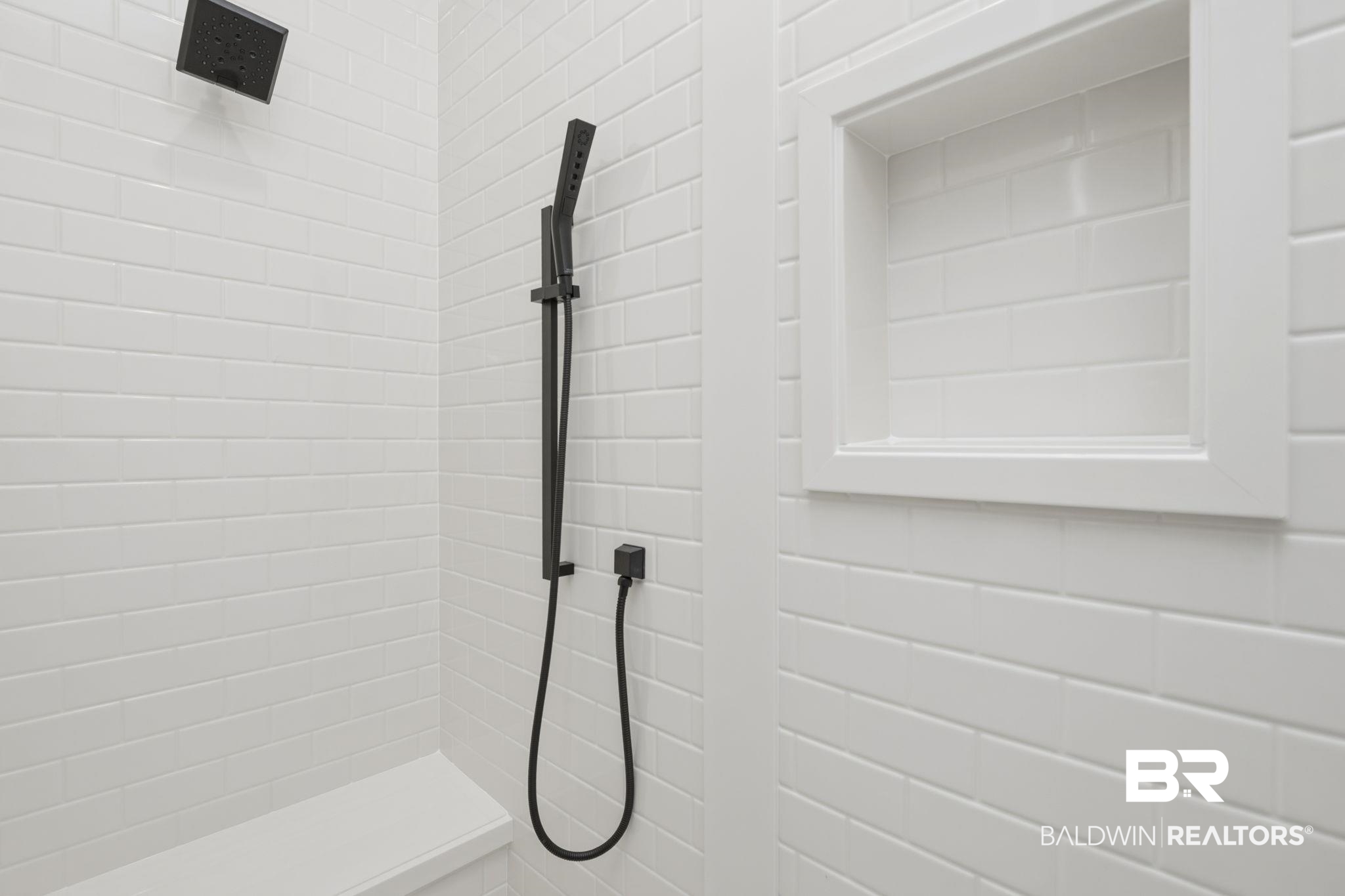 9501 Ben Hamilton Road Theodore, AL 36582 - Photo 43 of 69 Bathroom featuring a tile shower