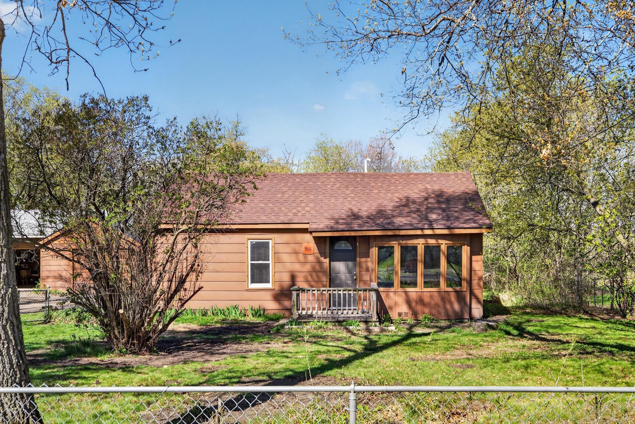 914 Beech Street Brainerd, MN 56401 - Photo 2 of 33