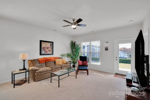 $399,000 | 20310 Dovekie Lane, Indian Land, SC 29707