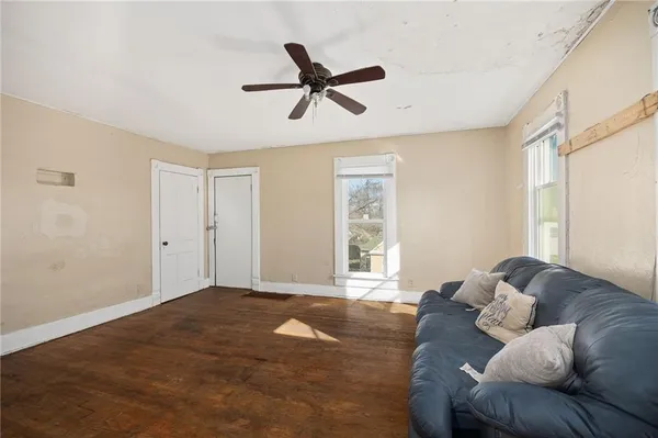 $80,000 | 2522 Olive Street, St. Joseph, MO 64507