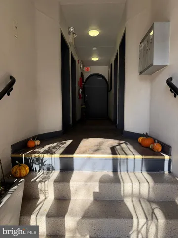 a view of a black and white wall