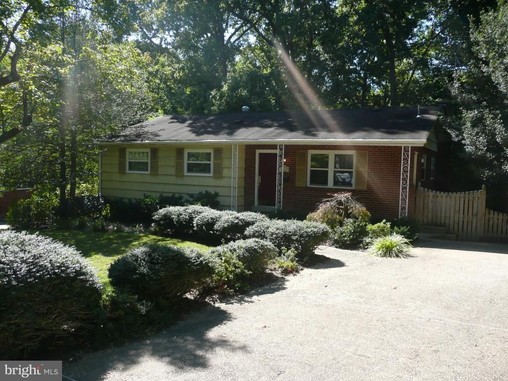 3605 Cornell Road Fairfax, VA 22030 - Photo 1 of 8 Exterior (Front)