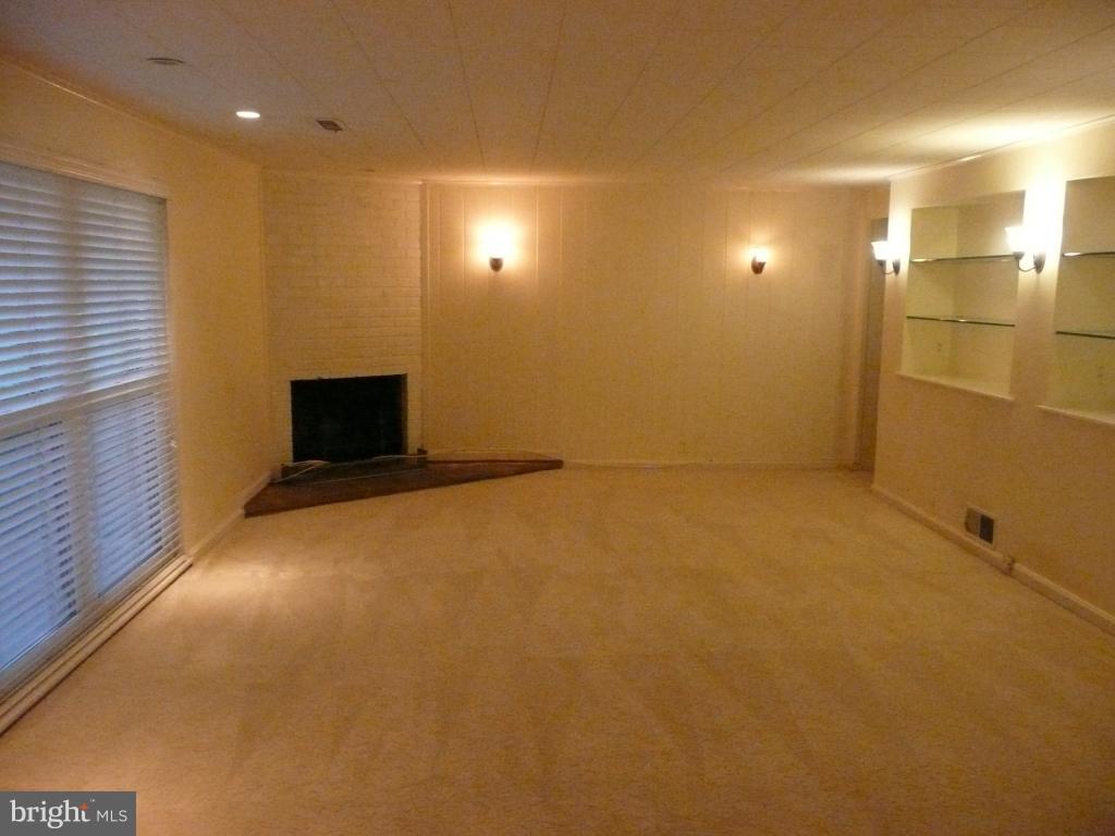 3605 Cornell Road Fairfax, VA 22030 - Photo 8 of 8 Interior (General)