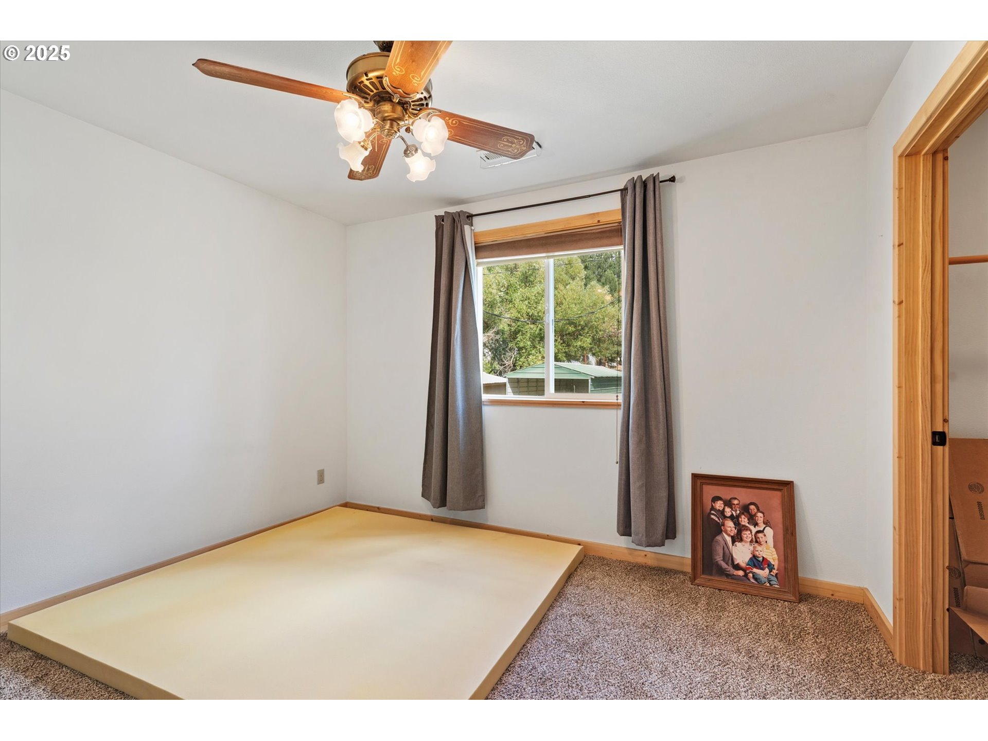 206 Austin Street Sumpter, OR 97877 - Photo 35 of 48 a view of an empty room with a window