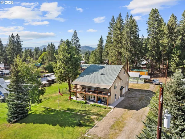 $445,000 | 206 Austin Street, Sumpter, OR 97877