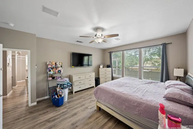 $2,450 | 7302 Carriage Bay, San Antonio, TX 78249