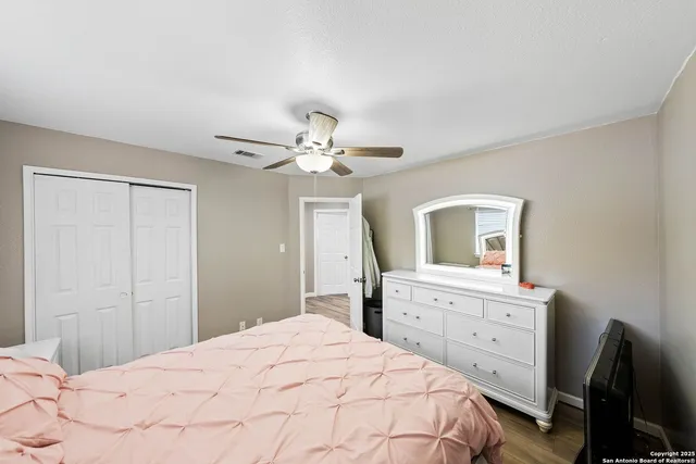 $2,450 | 7302 Carriage Bay, San Antonio, TX 78249