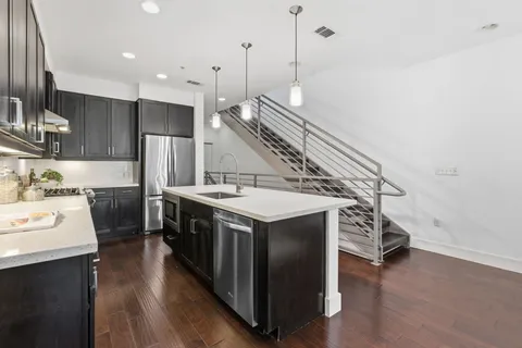 $624,900 | 2002 Glen Allen Street, Unit 104, Austin, TX 78704