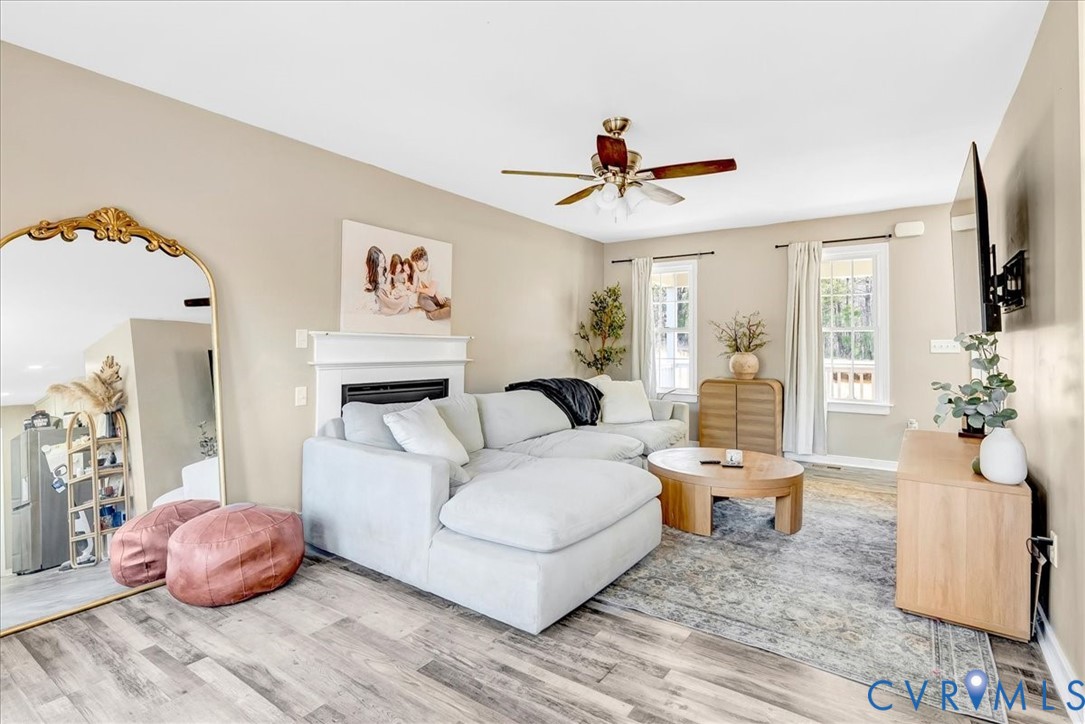 1058 Old Indian Road Brodnax, VA 23920 - Photo 5 of 28